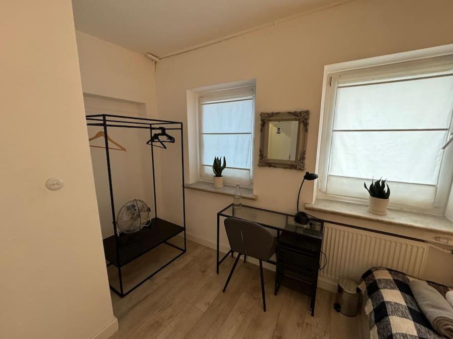 Chillout Apart 4 Bedrooms Varsovie Extérieur photo